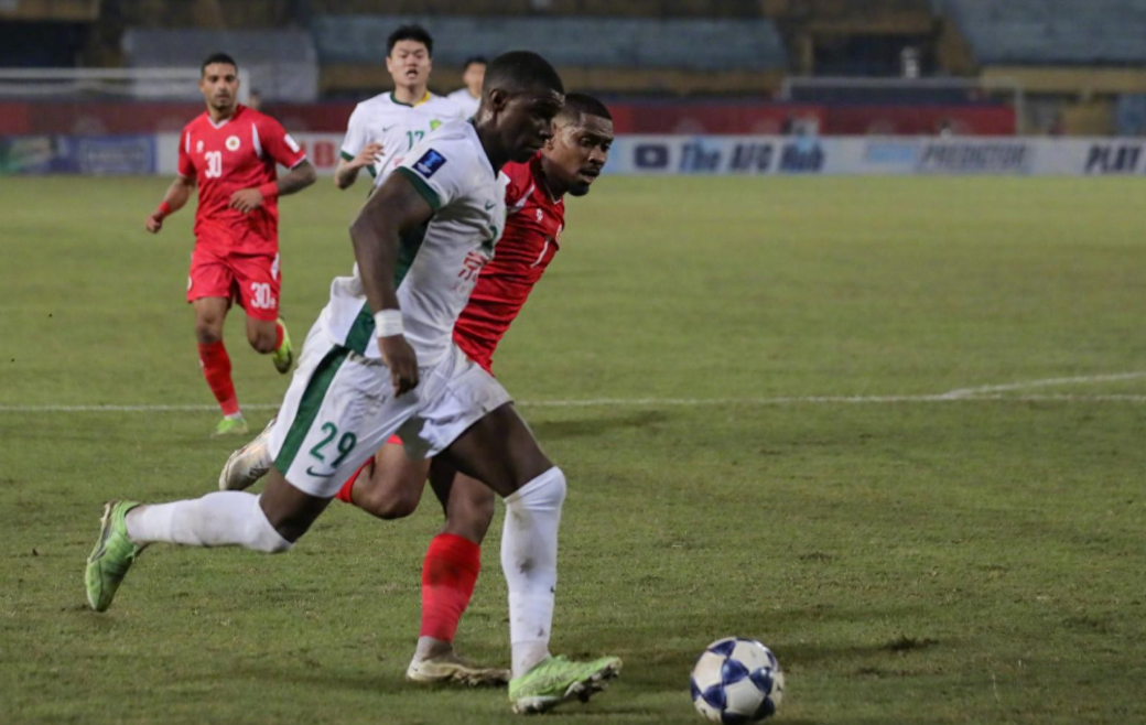 北京国安队在2025至2026赛季亚冠二级联赛小组赛第五轮中，客场1比2不敌越南