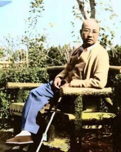 1961年，上海丁香花园内，陈赓大将在这里留下了生前的最后一张留影，镜头里的他，
