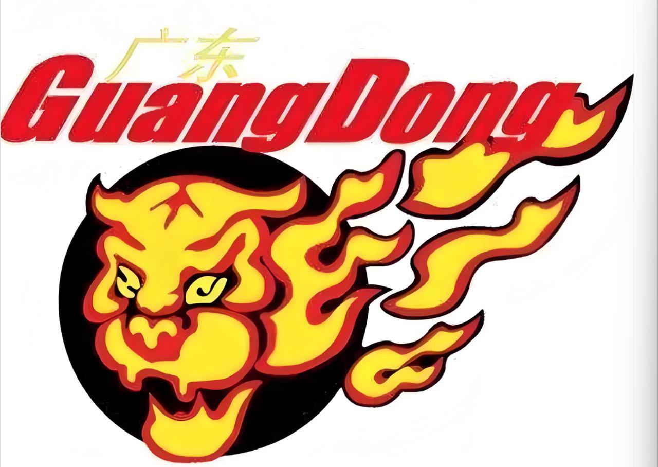 广东队成绩CBA第三！球迷为何喊杜锋下课？分析，有3个原因自从广东队夺取三连冠