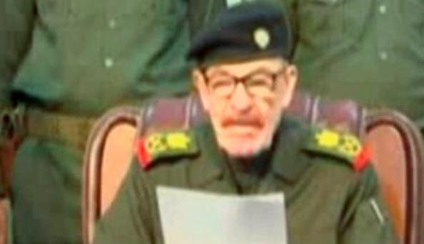 悬赏一千万美元，出动特种部队、无人机和卫星，美军找了他十几年都没抓到。这期间，数