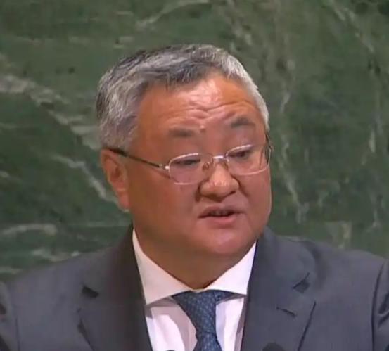 这才是对日反击的最厉害一招！当地时间11月18日，中国常驻联合国代表傅聪在第80