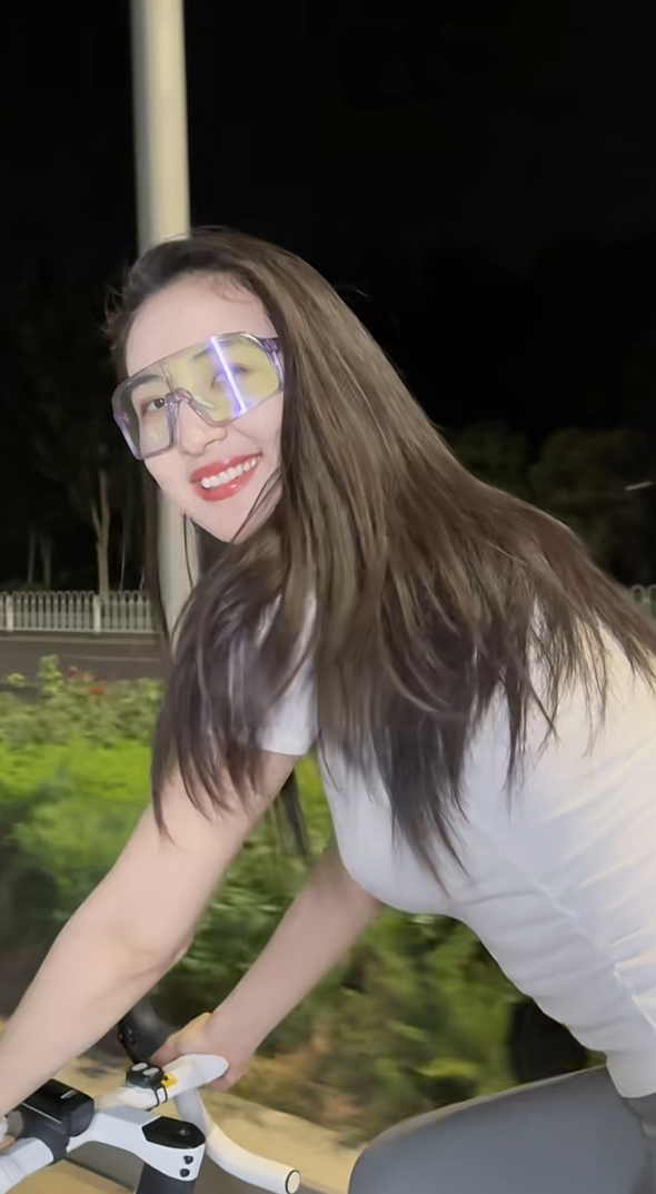 就是喜欢骑行在路上的感觉！