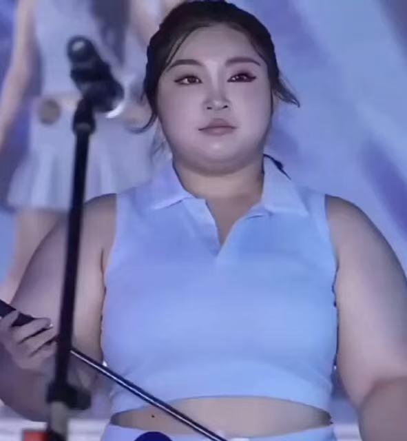 陕西选美大赛专家出来解释了从陕西户县走出的冠军，环球小姐陕西冠军，以及最佳身材