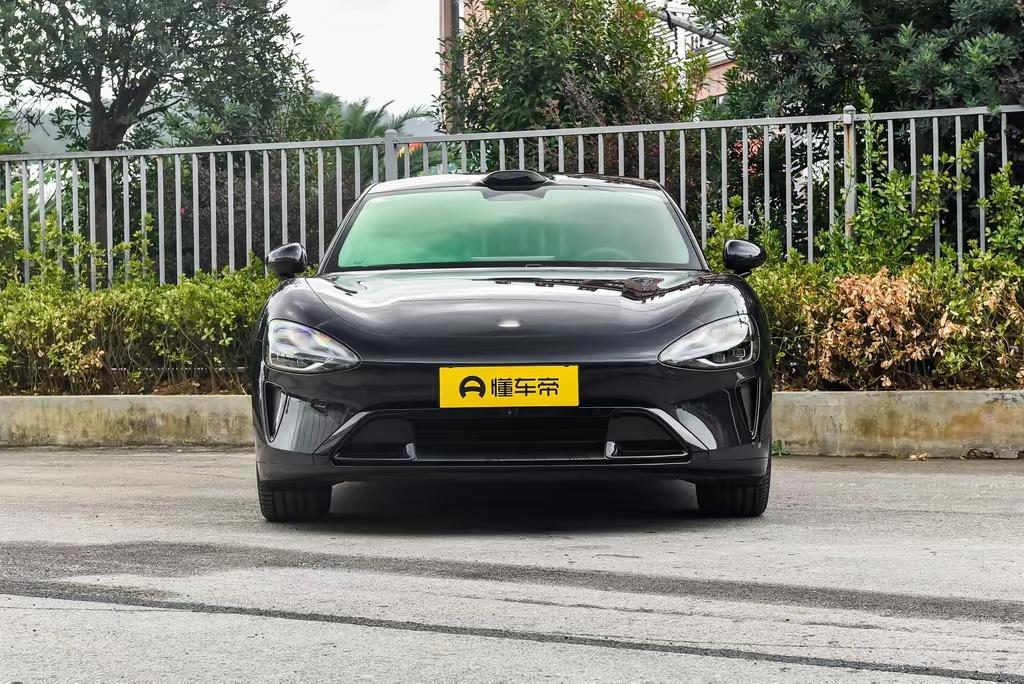 看到懂车帝12月全国纯电车续航实测榜，小米YU7以652.0km的实测...