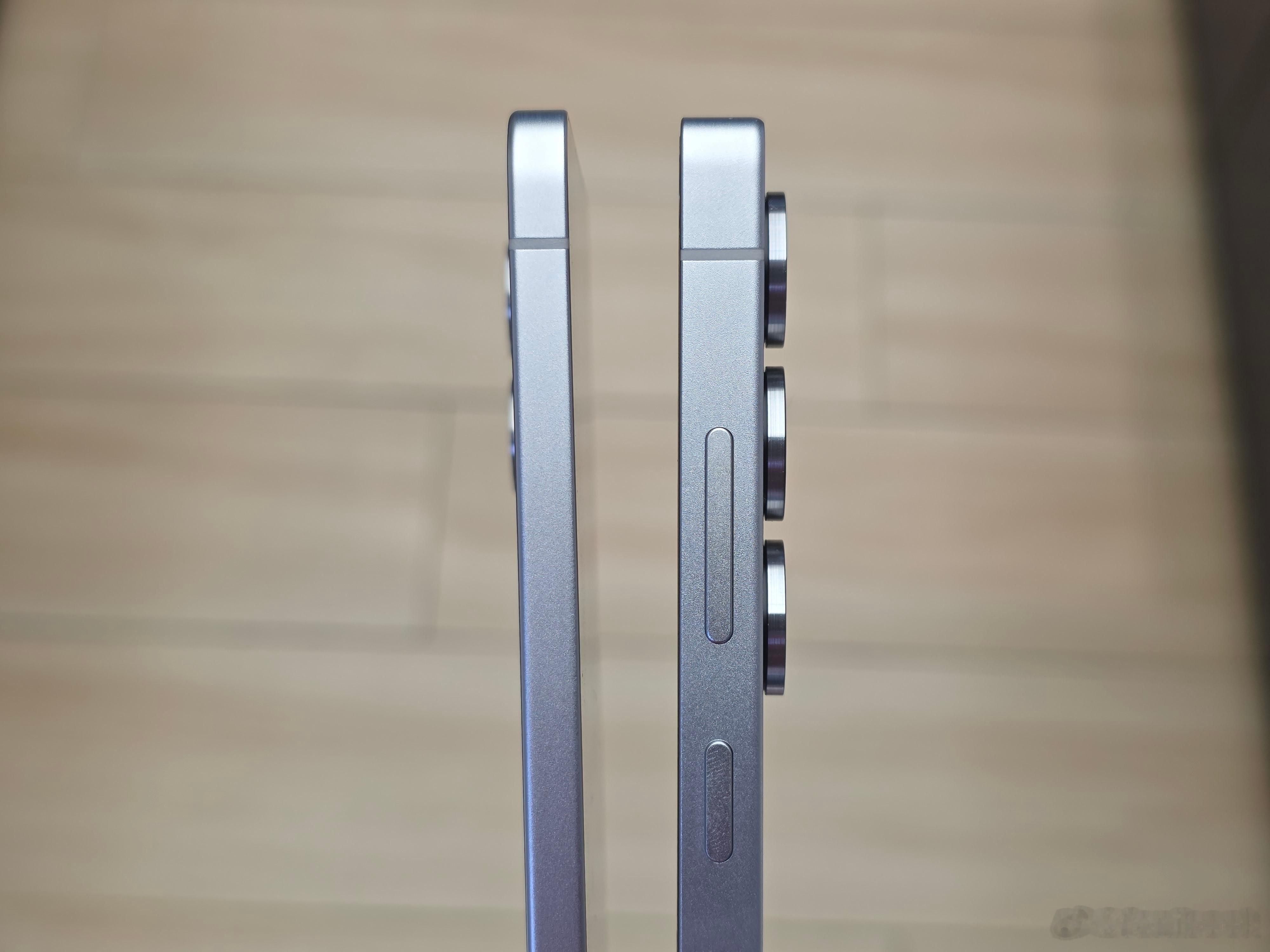 特地来看了超薄的三星GalaxyS25Edge，确实很轻很薄，而且后盖和中框