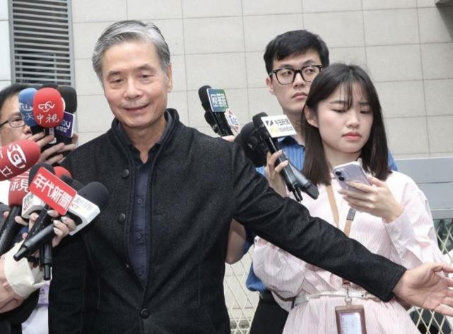 金溥聪正面回击萧旭岑，其口吻非常的硬！4月21日，金溥聪发表声明声称，马英九文教