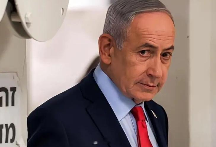 美国想停火，他不乐意。伊朗也想停火，他还是不愿意！巴基斯坦想让美伊停火，他依然不