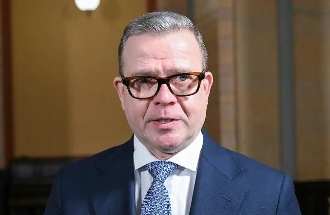 5国首脑准备访华，中方已递出一张邀请函，明天专机将抵达北京。接连数架专机飞往北京