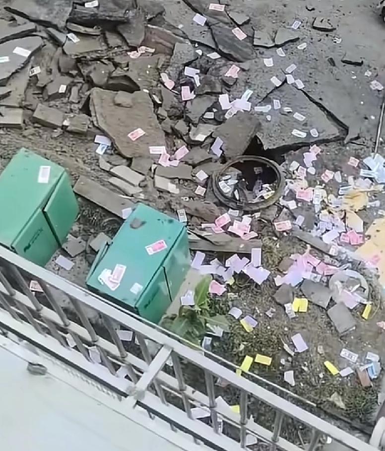 江苏南通的朋友想睡个懒觉，太难了江苏南通崇川区有多名网友反映，本来在家好好休息