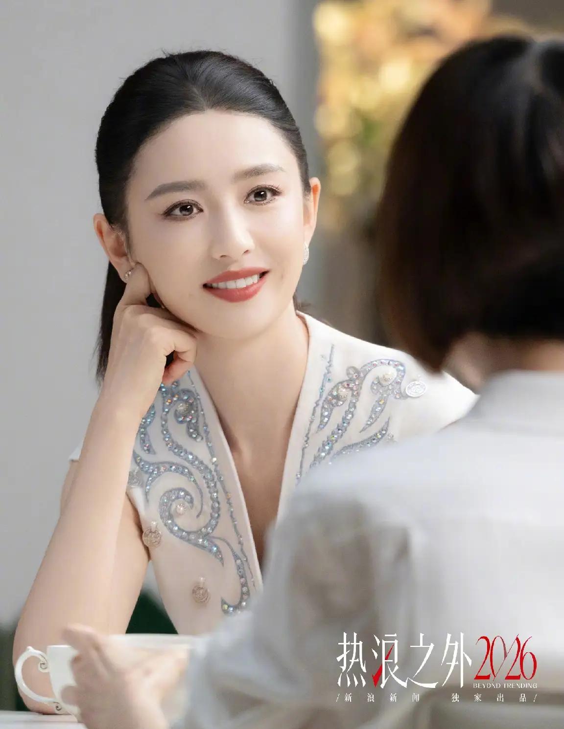 全网都猜错了！佟丽娅离婚真相曝光，没有狗血剧情一直以来，网上流传着太多关于