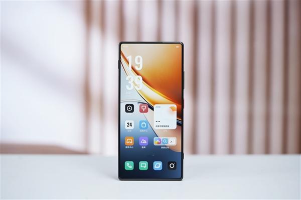 努比亚新一代Z80Ultra手机将搭载第二代骁龙8Elite处理器，并且作为