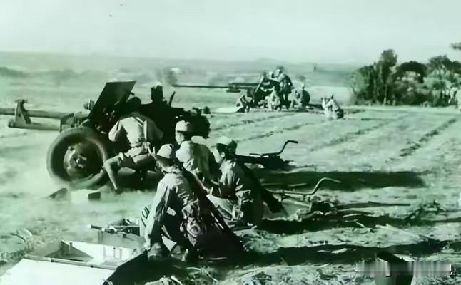 1958年，毛主席下令炮击金门，不小心炸死两个美国顾问，美国得知后率大军压阵，指