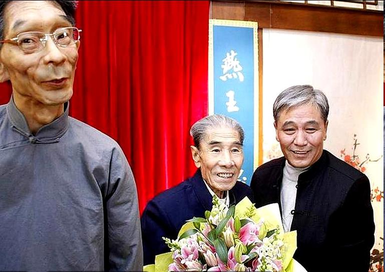 相声演员李文华想拜马三立为师，双方也都乐意，却为何拖了近30年，最后拖到马三立去