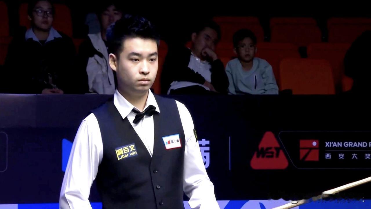 斯诺克临时排名斯佳辉再次成为前16守门员，看到这样的评论：三年无冠，还能占据前1