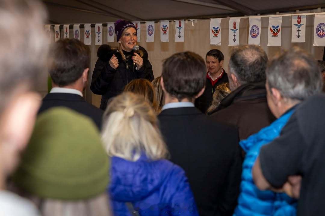 英国王室2026年2月5日，爱丁堡公爵夫人苏菲在法国梅里贝尔参加英国武装部队