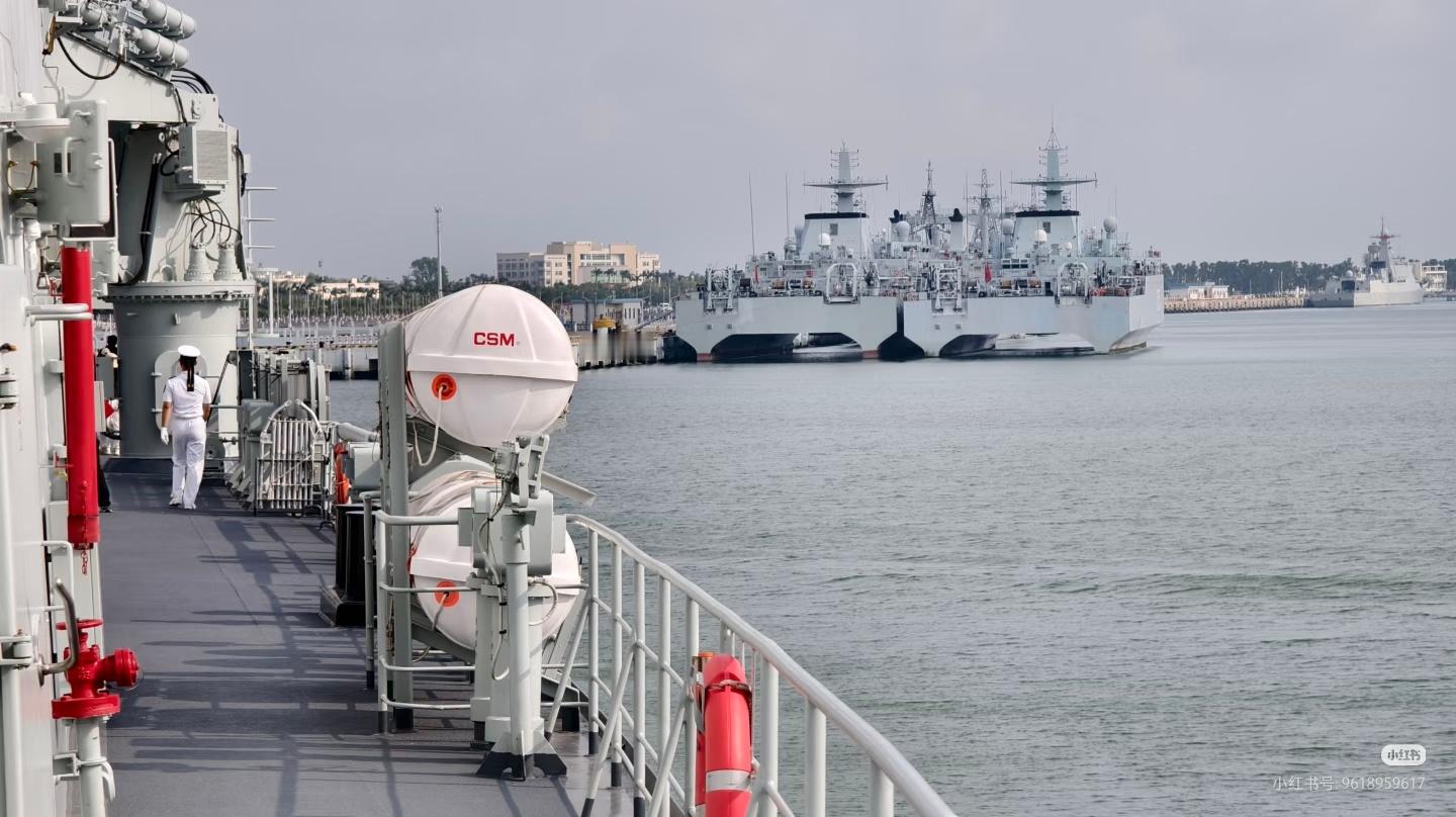 开放日眼福不浅，除了四川舰、075，还有水声