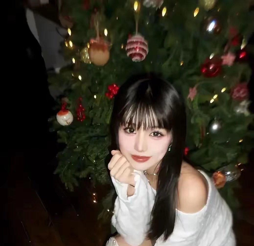 汪峰的大女儿也太好看了吧完全遗传亲妈葛荟婕的颜值只是小苹果为何不和葛荟婕联系