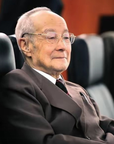 不查不知道，一查吓一跳!原来我国之所以在稀土方面占据如此巨大的优势，很大程度上是