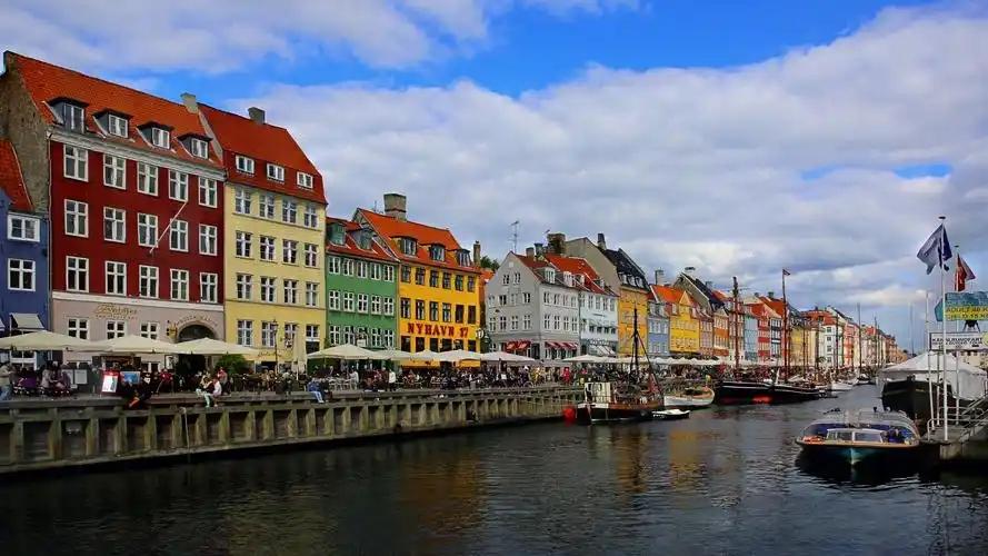 三战若爆发，英媒眼中最安全的三个国家，凭什么是它们？距离二战结束已经过去八十