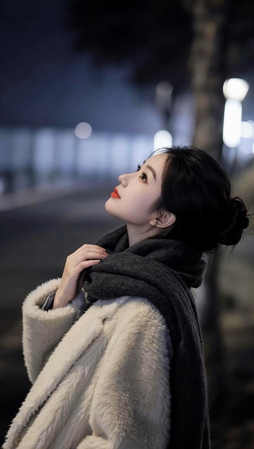 林徽因最撩人的情话：别人再好，与我无关，你再不好，我都喜欢。承蒙你的出现，