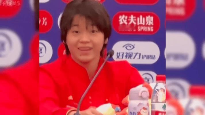 5月2日，全红婵于“水立方”开启世界杯总决赛的首秀之旅。她表示“和平时比赛没什么