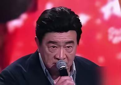 妻子在家被装修工捅死，装修工说“我们之前就认识，你活不了的。”此案发