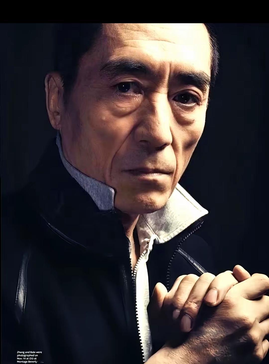 一大早看到这消息，心里真不是滋味。75岁的张艺谋，把北京700平的别墅给抵押了