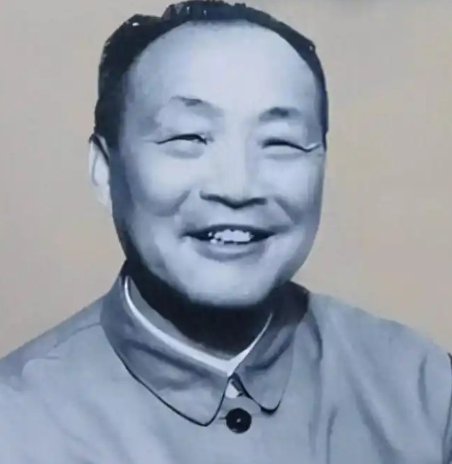 1990年5月，原水利部副部长、时任全国政协委员的刘向三到安徽亳州参加淮河水利会