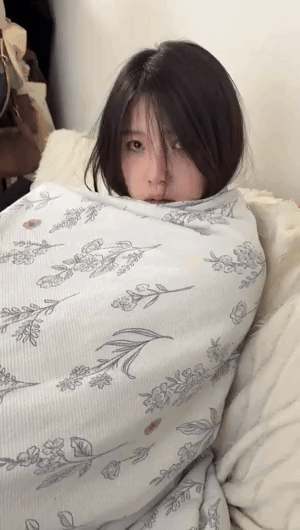 到底谁臭？