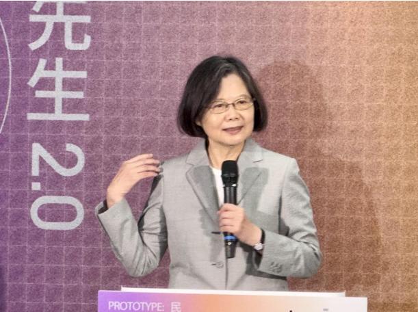 就在刚刚，台湾地区“前领导人”蔡英文发表声明，7月31日，蔡英文接受《亚
