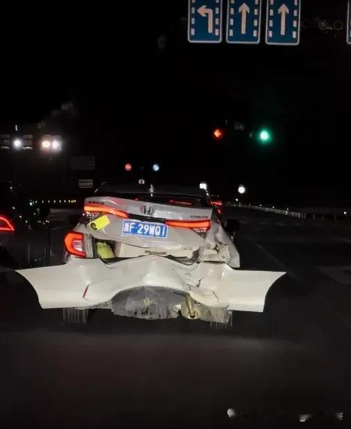 返程名场面！嘉兴一辆“破车”彻底火了？好多人拍到，再难也要回嘉！这几天，返