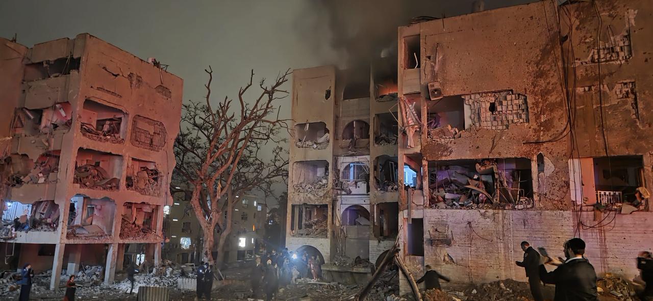 以色列空军正在调查不久前袭击南部城市阿拉德的弹道导弹未能被拦截的原因。据评估，该