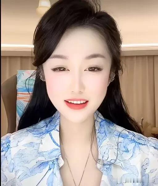 让男人上瘾的女人1.能让男人上瘾的女人她不一定多会撩、多漂亮、多性感、多有钱