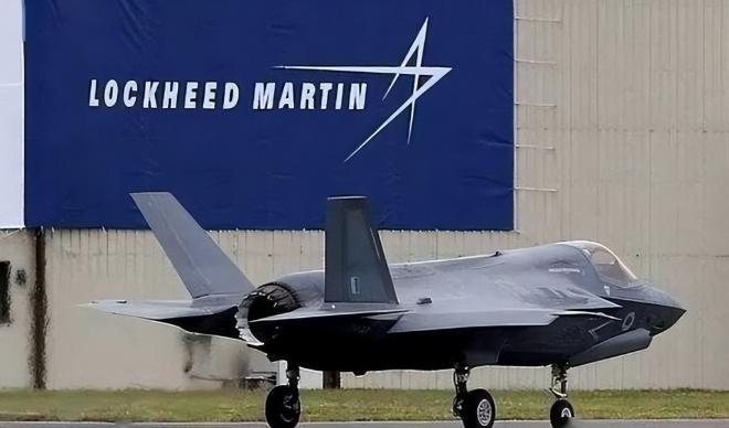 990亿人民币罚款未交的“美国军工洛克希德马丁”：一片哀鸿！这就是向台湾出