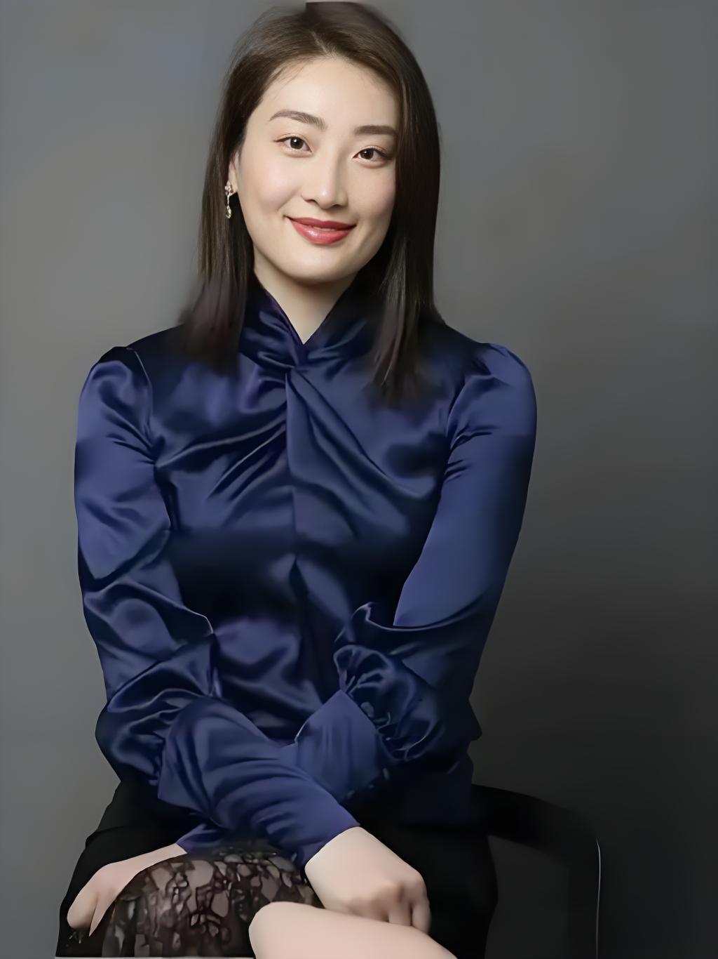 10月10日，第一财经记者从接近娃哈哈的人士处获悉，宗馥莉已于9月12日辞去娃哈