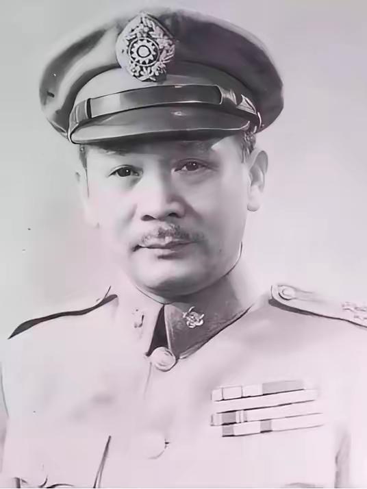 1941年，张发奎愤怒地仰天长叹：“我要是不杀他，就太对不起你们了”。后来，张发