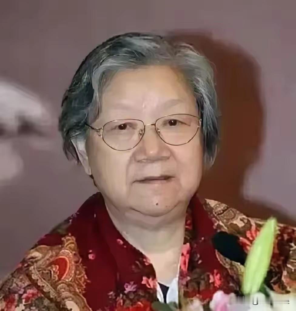 92岁刘思齐离世，遗愿令人泪目：改嫁60年，最终选择守护从未谋面的婆婆​​20