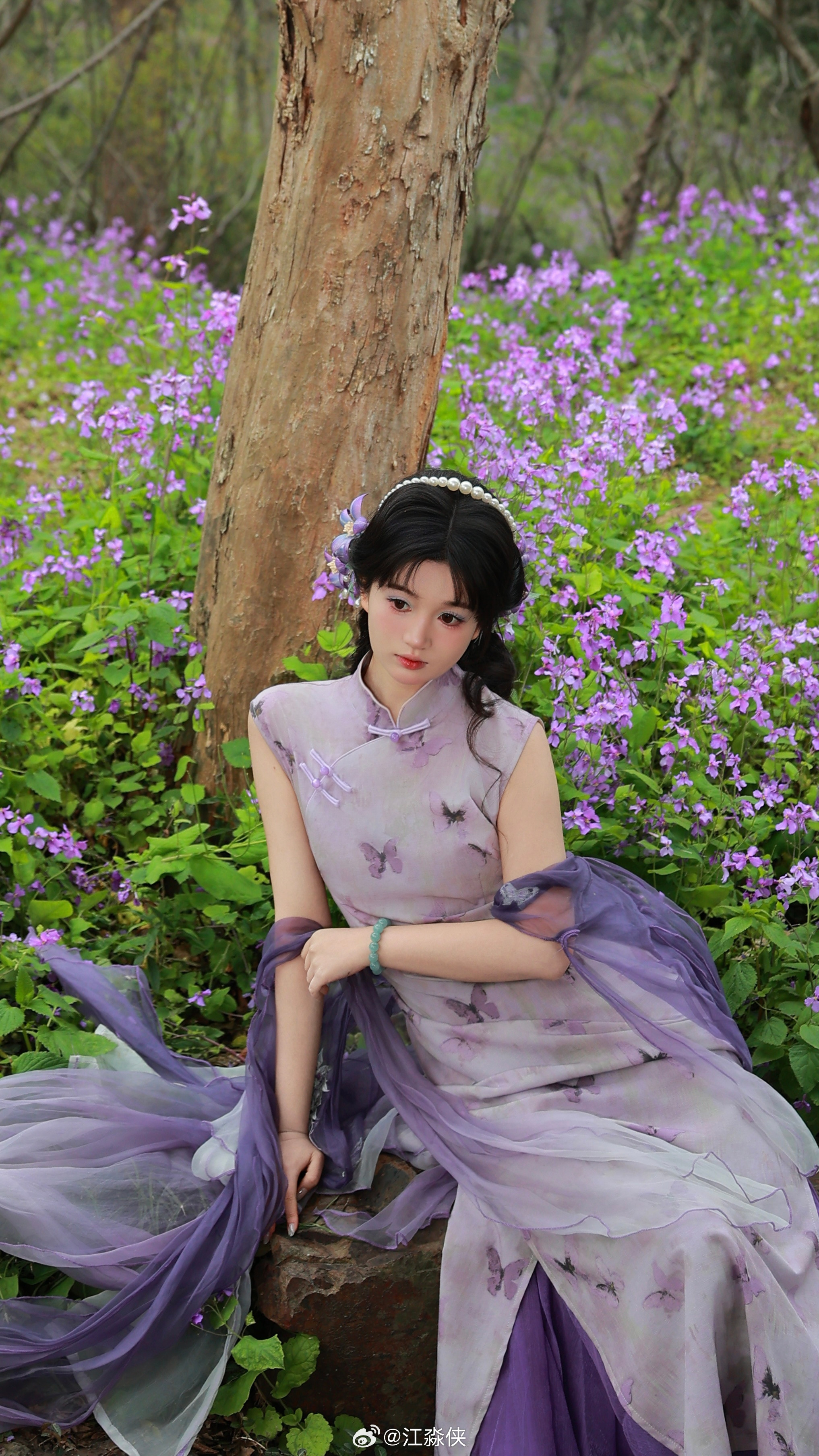 一年拍一次二月兰非常特别的旗袍妆造makeup：霁忆安