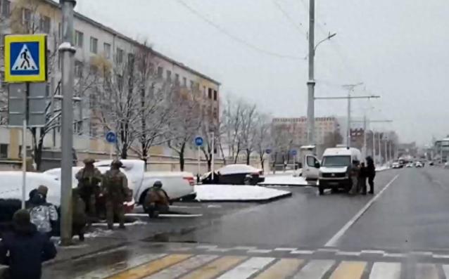 俄罗斯差点出大事！当地时间12月26号，俄罗斯斯塔夫罗波尔市一个刚满18岁的女孩