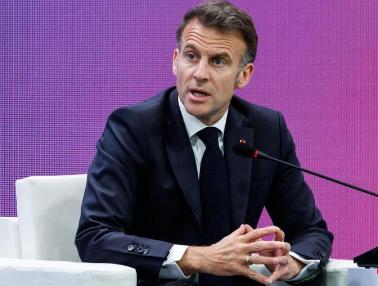 法国现在已经明牌了，要对抗中国跟美国，这些国家都要联合起来，光靠欧盟是不行的，光