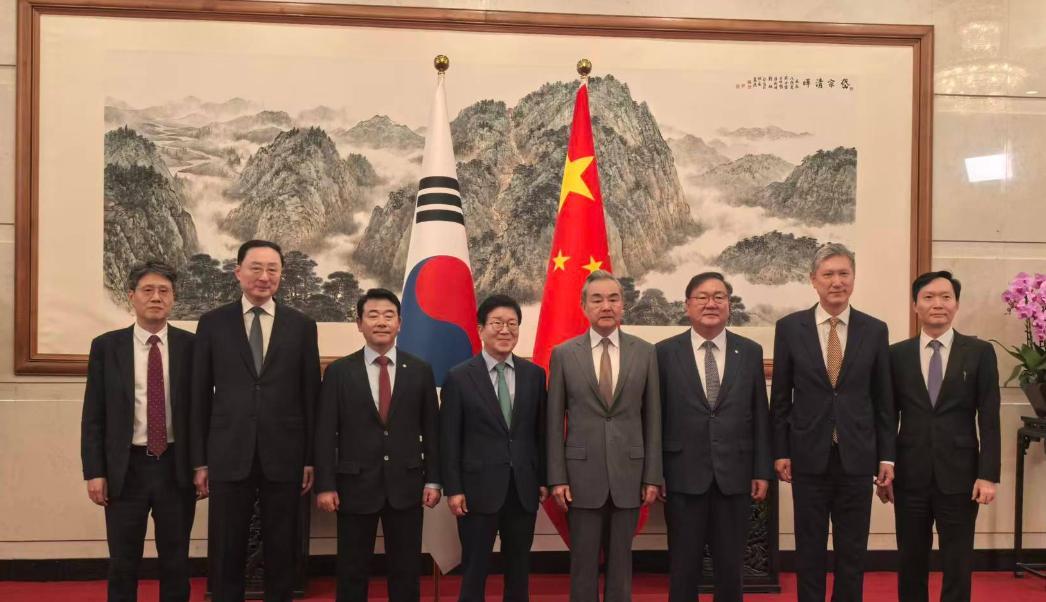 韩访华代表团收到警告，中方要求韩方果断出手：扼杀一切苗头！最近，韩国特使团透露