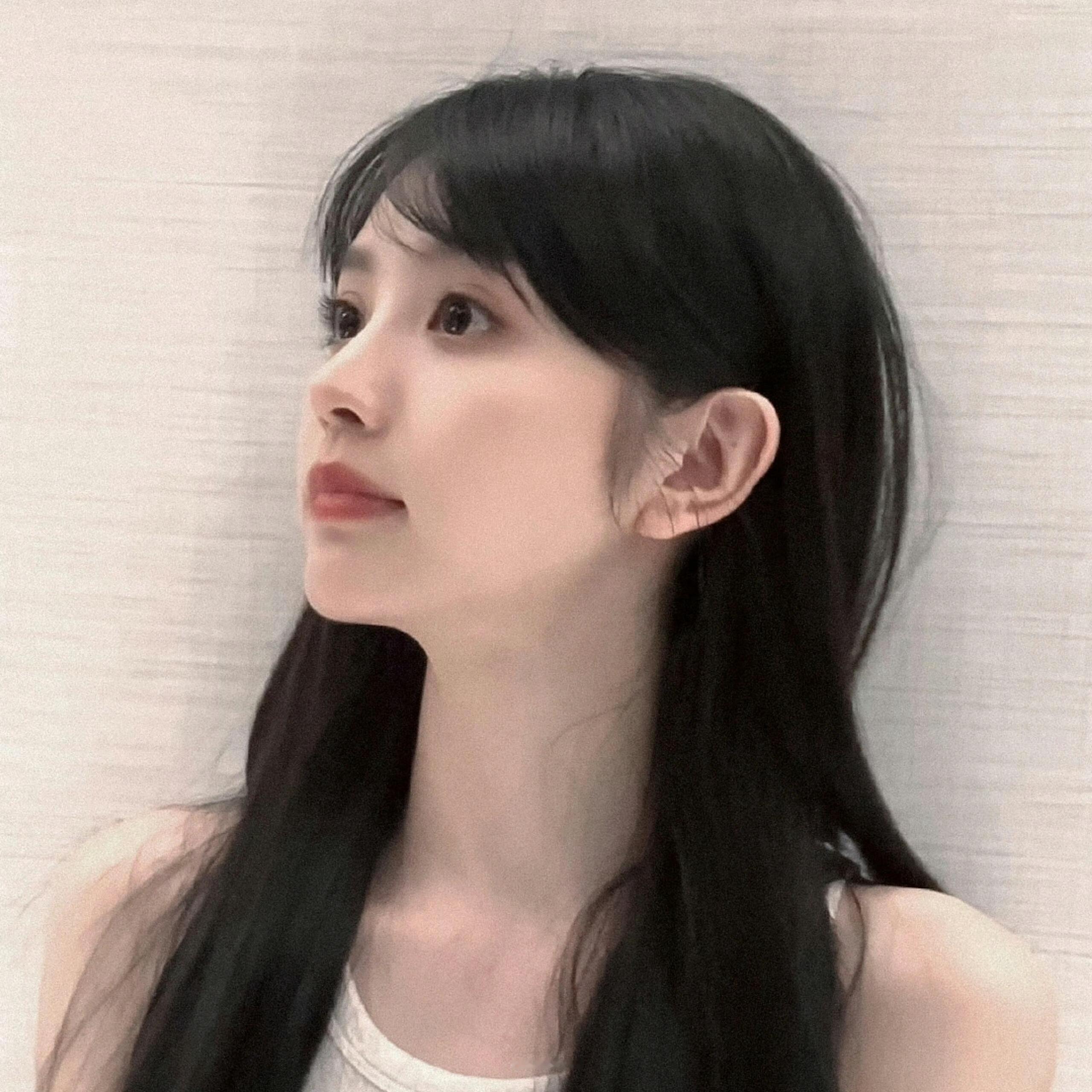 我们刘海控也有自己的神明✌🏻