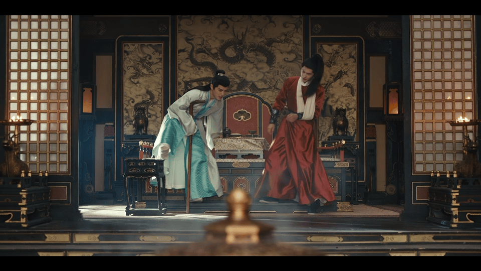展昭白玉堂都没死雨霖铃这个彩蛋真的太惊喜了，冲霄楼一战俩人都好好的，就是浑身带