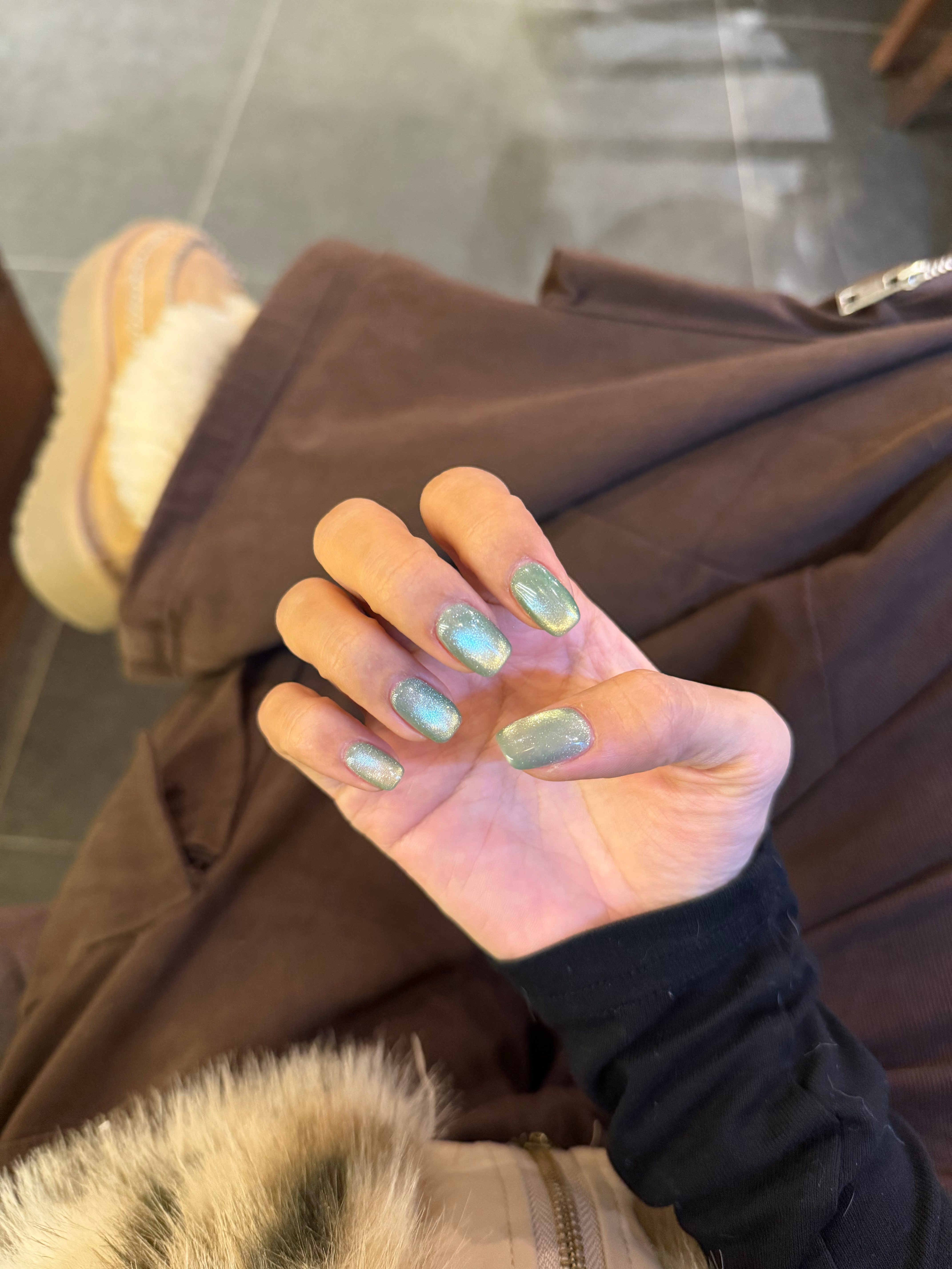 我的极简美甲太piu亮了我好喜欢