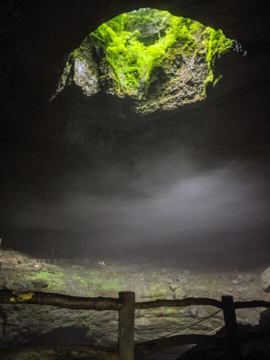 端午出发| 秦巴秘境💦天坑溶洞+徒步探险