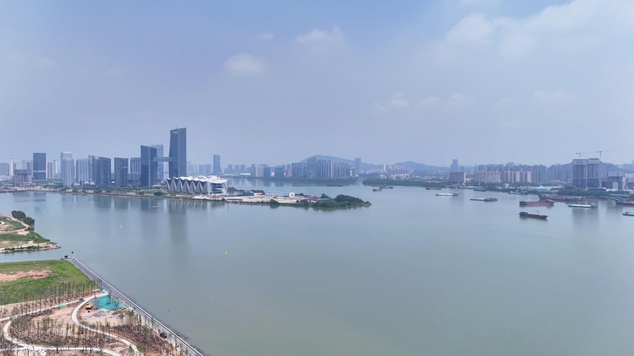实拍南沙近几年建设发展，从一片片荒地到如今的高楼大厦