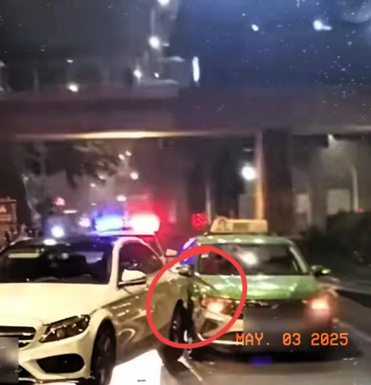 家人们，大无语事件又上演了！四川成都一奔驰女车主凌晨醉驾，本想着路程短不会出