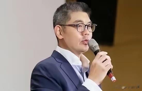 总算看到国民党内终于有一个人间清醒的人出现，他就是国民党二把手连胜文！连胜文