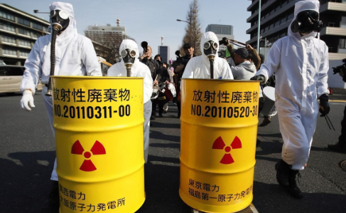 中美俄难得意见一致，宁可该国从地球上消失，也坚决不允许它拥核。世界上最强大的武器