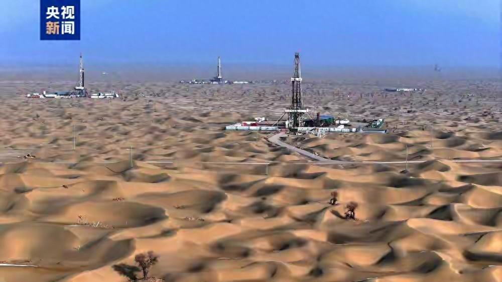 什么！“死亡之海”竟藏大型油田？中国石油产量将要逆天改命！提起塔克拉玛干沙漠